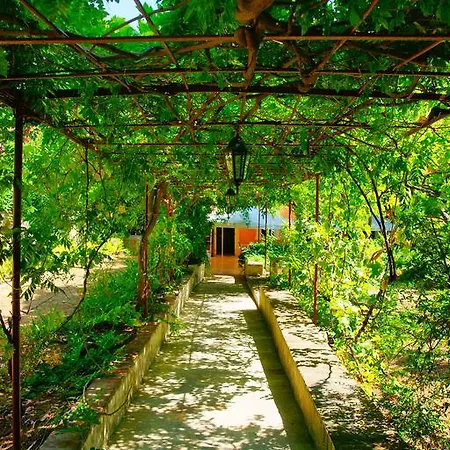 Les Jardins D'anglise